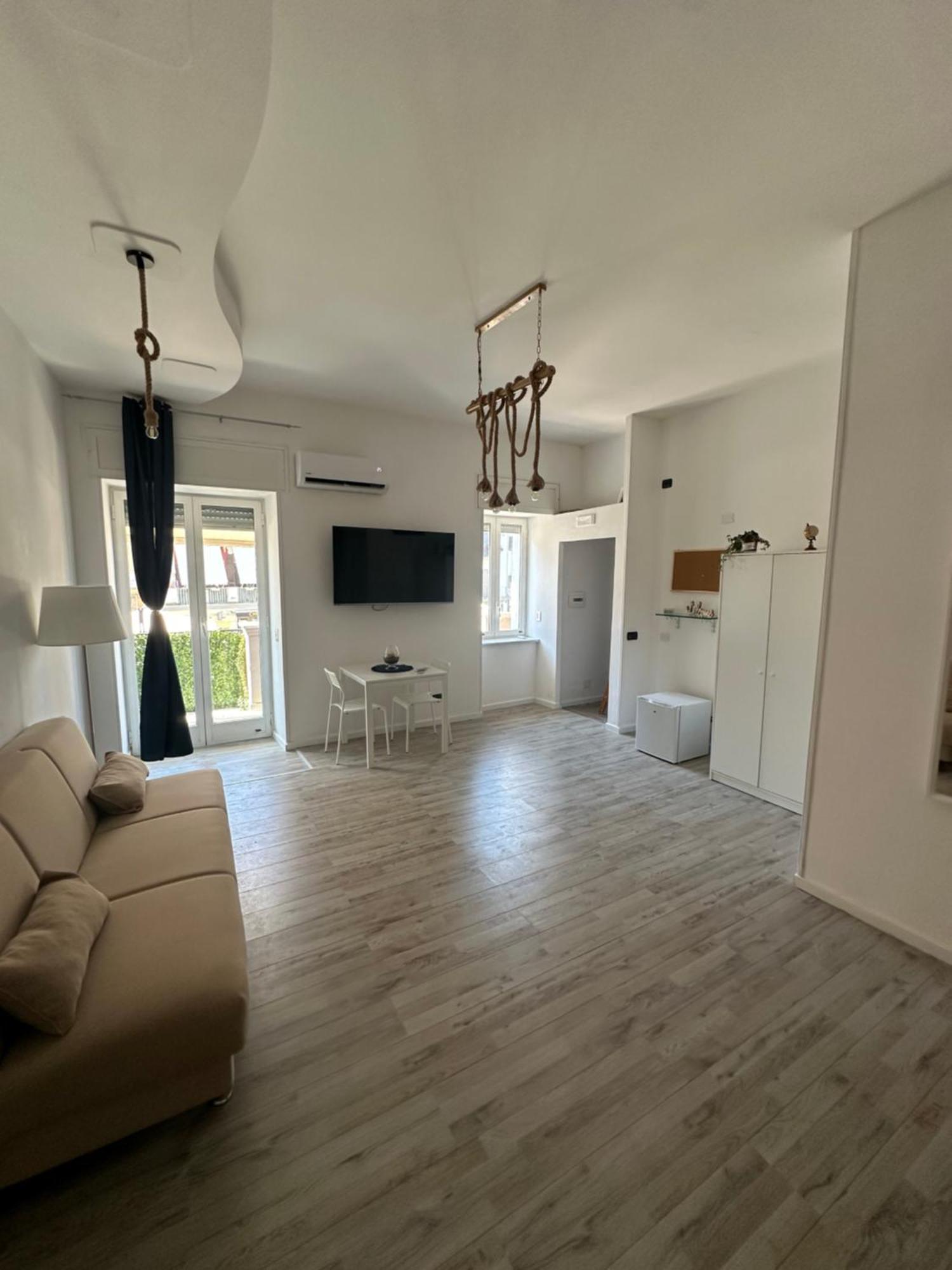 Maison Margot Pozzuoli Luaran gambar